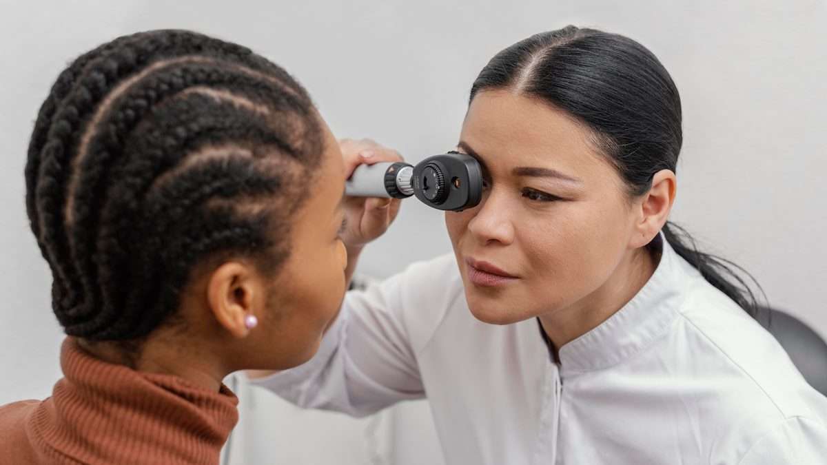 edema ocular