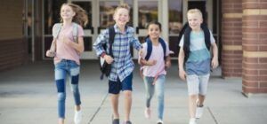 Uso infantil de lentes de contacto. Óptica Baca Ronda